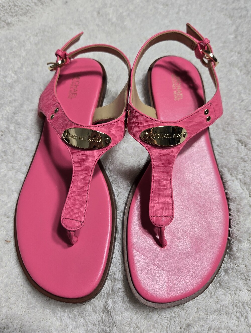 Michael Kors Thong Sandals With MK Plate Pink Sz 8 Like New